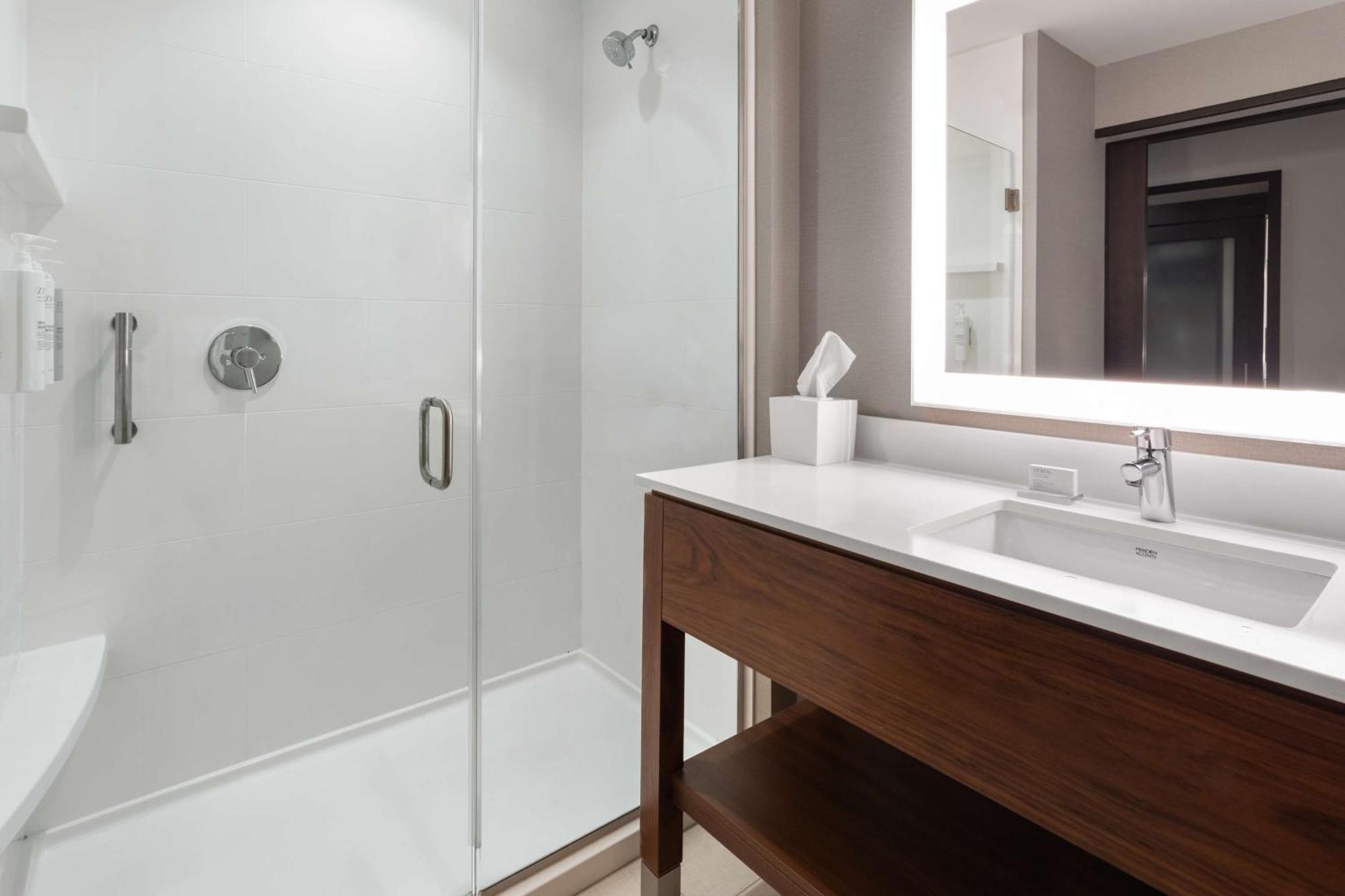 Hampton Inn By Hilton Nashville Airport Century Place Exteriér fotografie