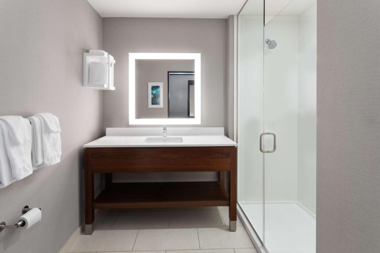Hampton Inn By Hilton Nashville Airport Century Place Exteriér fotografie